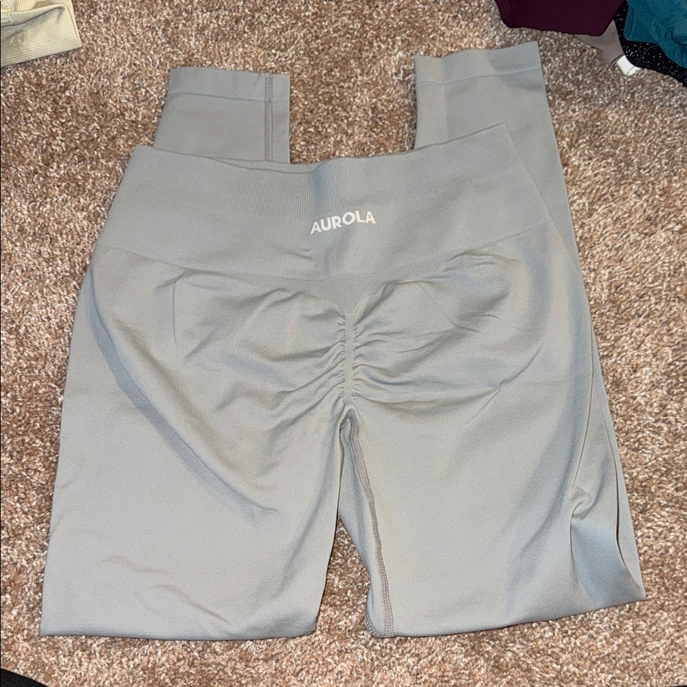 Aurola Grey Ruched Athletic Leggings